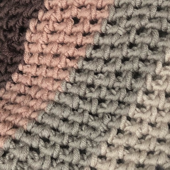 Neutral Color Block Beanie - Picture 7 of 7